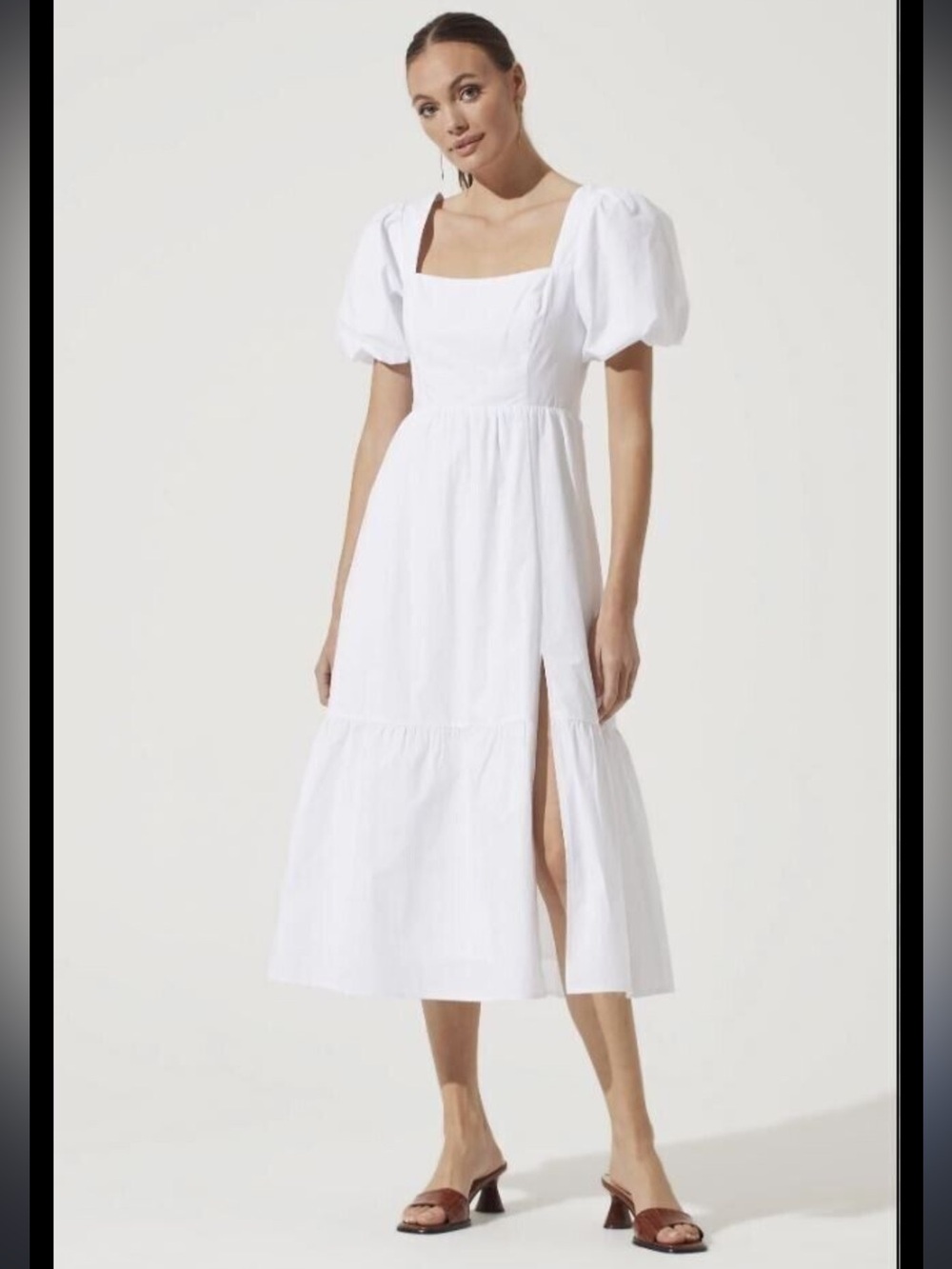 ASTR the Label: White Poplin Puff Sleeve Square Neck Midi Dress